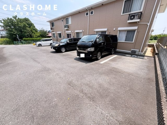パストラーレ　　刈谷市近郊の賃貸はクラスホーム刈谷店の駐車場