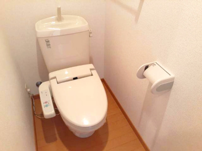 【トイレ】 | グランパレ | 落ち着いた色調のトイレです