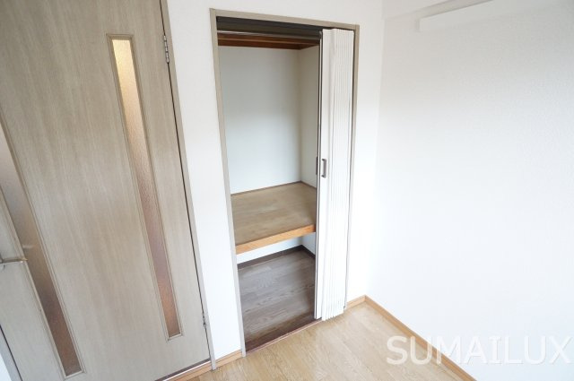 熊本市西区池田４丁目の賃貸マンションの収納