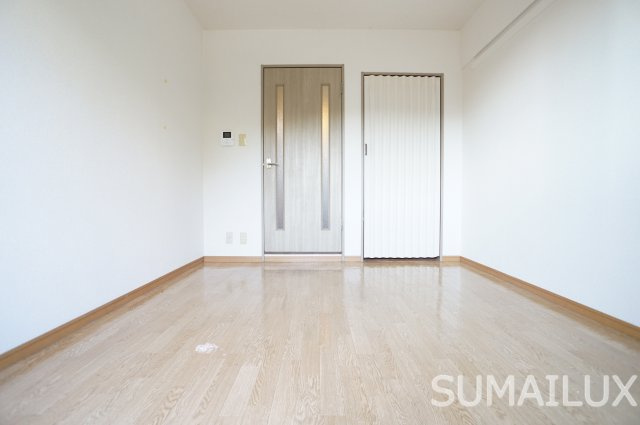 熊本市西区池田４丁目の賃貸マンションの洋室