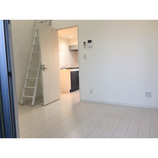 アラブランシュ中村　名古屋市賃貸　仲介手数料無料の居間・リビング