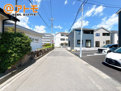 【前面道路含む現地写真】 | 沼津市沢田町第1　新築戸建　2号棟