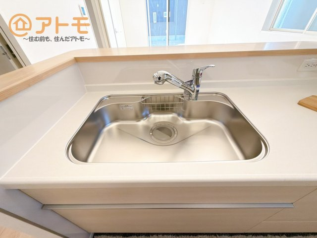【設備】 | 沼津市沢田町第1　新築戸建　2号棟 | 広いシンクは使い勝手良好です♪