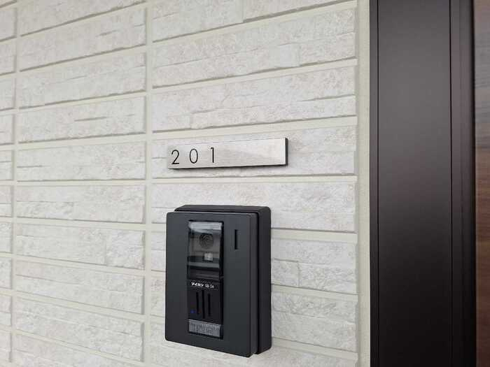 アルファコートの玄関