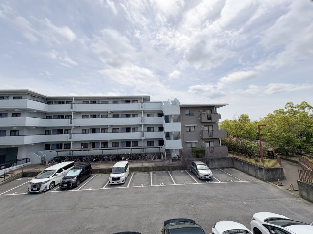 グランドパレス学園前 Bの外観