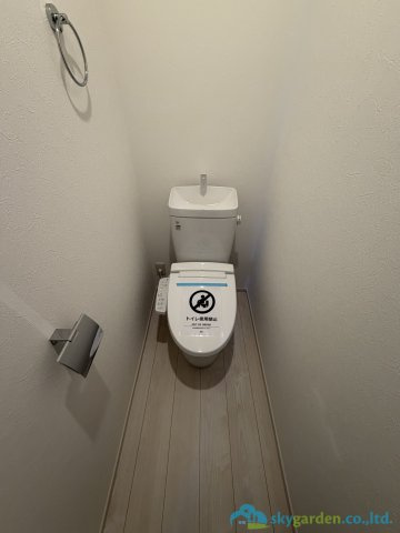 秦野市堀山下第2　新築戸建　全4棟4号棟のトイレ