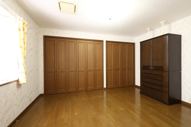 北都1丁目　中古住宅の洋室|2階　洋室10帖