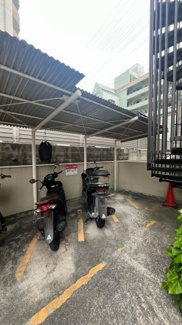 【駐車場】 | 緑地公園ロイヤルマンション | バイク置場