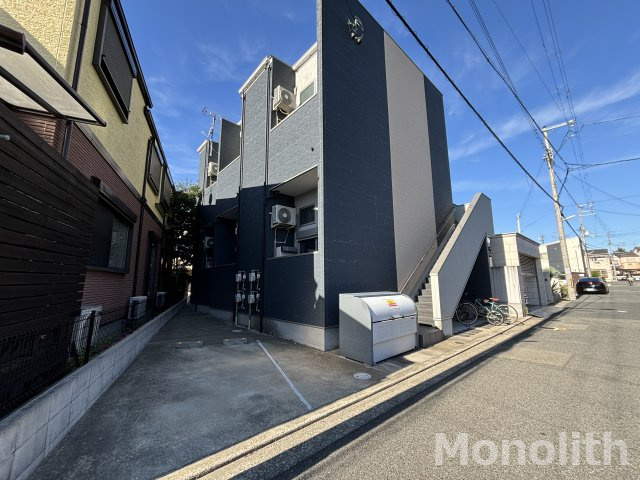 鳳　陽光館の駐車場