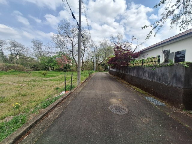 高崎市下佐野町売土地の前面道路含む現地写真|現地撮影