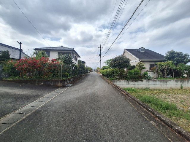 高崎市下佐野町売土地の前面道路含む現地写真|現地撮影