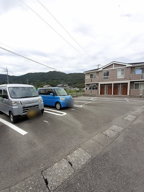 ビサイド・ハイウェイ　Ａの駐車場|駐車場