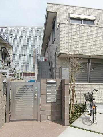 アマーニコートのエントランス|外構オートロック