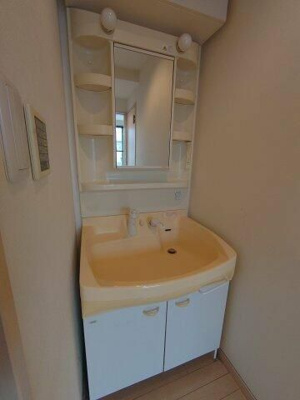 【独立洗面台】 | アクト西ヶ原 | 独立洗面台で身支度をすべて済ませてしまいましょう