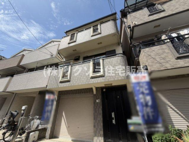 香里北之町　中古一戸建ての外観|新しい生活にいかがでしょうか？外観はお住まいの顔になります。こだわりたいポイントですね。外壁塗装や屋根塗装のご相談も承っております。
■現地内覧・資金計画相談・住宅ローン相談もお問合せ受付中■
