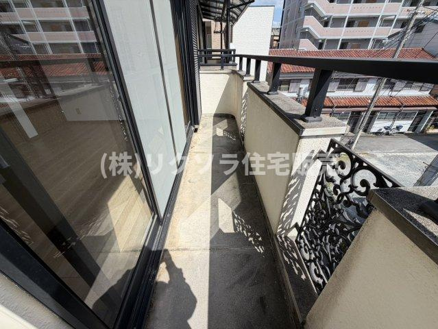香里北之町　中古一戸建てのバルコニー|■物件内覧・資金計画相談・住宅ローン相談、リフォーム相談、お問合せ受付中■
※当日・翌日のご内覧、ご相談はお電話でのお問合せがスムーズです！
