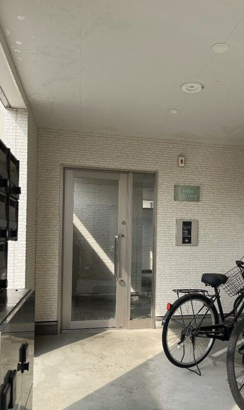Bella Luna岩槻のエントランス