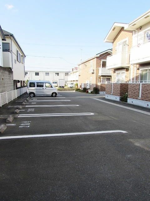 パピオコート柳瀬　Ａの駐車場