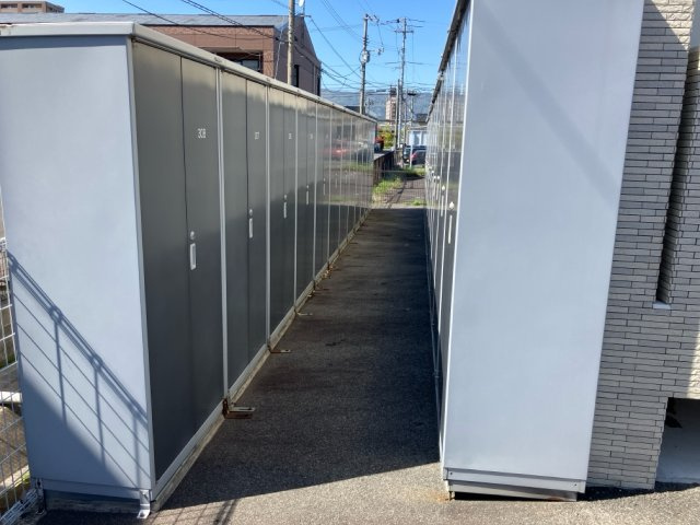 メゾンヴェールいずものその他|専用物置