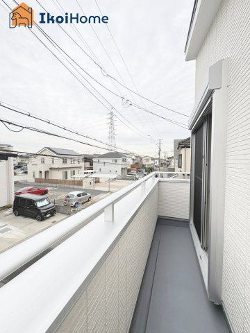 神戸市西区持子２丁目　新築戸建　のバルコニー|【ホームページに現地動画掲載中】●年中無休：当日予約可●陽当り良好バルコニー！屋根は８万円～設置可！