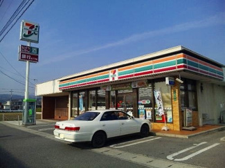 【周辺】 | スザンヌ　ラングランＡ | セブンイレブン山手店まで750m