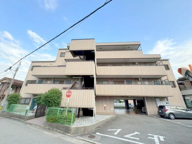 ヴィエント信和の外観
