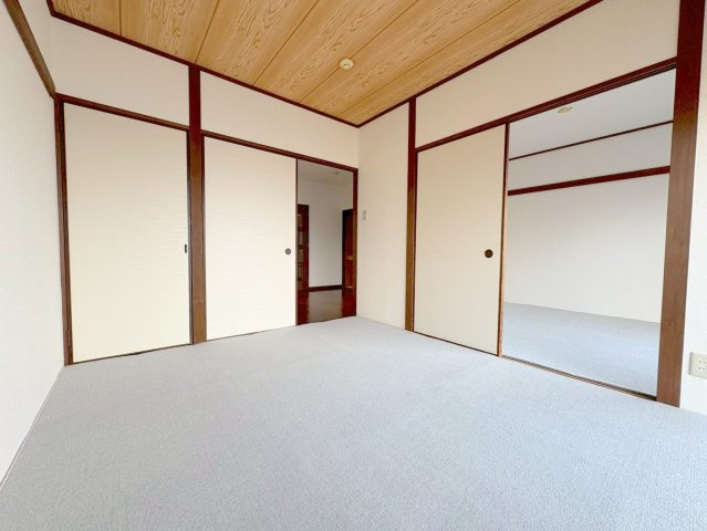 ヴィエント信和の和室