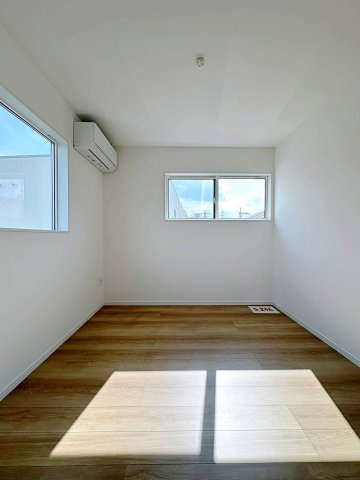 西区古江新町の洋室|5.2帖の洋室☆