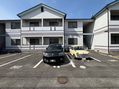 【外観】 | えきまえコーポ | きれいな外観です