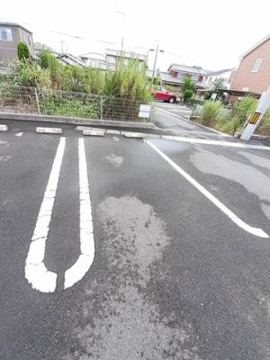 【駐車場】 | Ｎｅｗアラモード・メゾンⅠ | 駐車スペースもあります