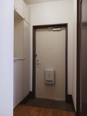 【玄関】 | パルテールⅡ | ゆったりとした玄関です