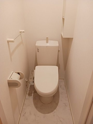 【トイレ】 | ラ・カーサ・フェリーチェ | 落ち着いた色調のトイレです