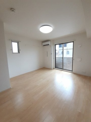 【内装】 | リアンジュ | 内装は落ち着いています