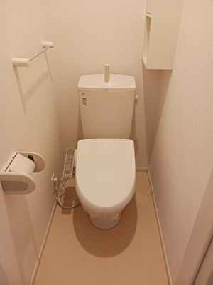 【トイレ】 | チェリーガーデン | 落ち着いた色調のトイレです