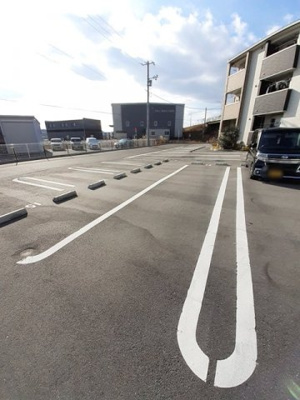 【駐車場】 | プレステージ花ずいＧ | 駐車場です