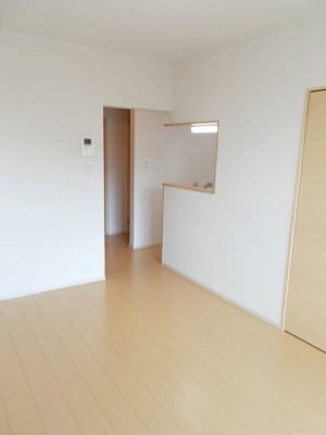 【居間・リビング】 | リバーサイド２ | おしゃれな居間です