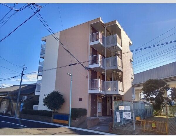 レオパレス南一番の外観