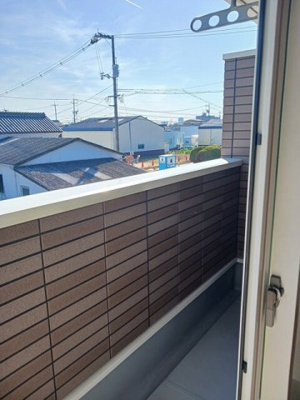 【バルコニー】 | アルカンシエルＳａｉ | 暖かな日差しのふりそそぐバルコニー