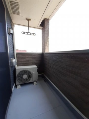 【バルコニー】 | ノーブル中野 | 広々としたバルコニーです