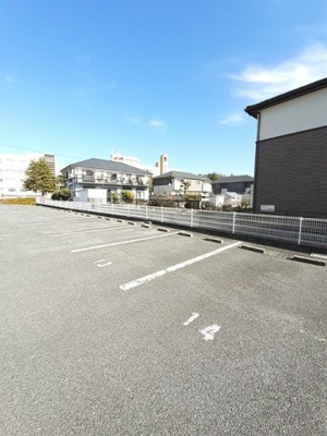 【駐車場】 | ニューシティサルビア | 駐車場があります