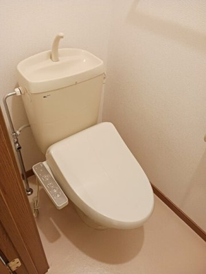 【トイレ】 | ガーデンハイツ | トイレです