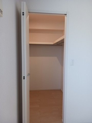 【収納】 | エルヴィータ・ウーノ | 収納のためのスペースです