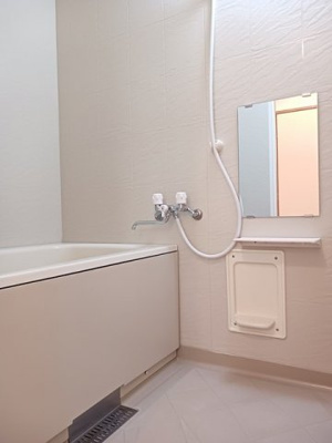 【浴室】 | ニューエルディムしみず | 日々の暮らしに欠かせないお風呂です