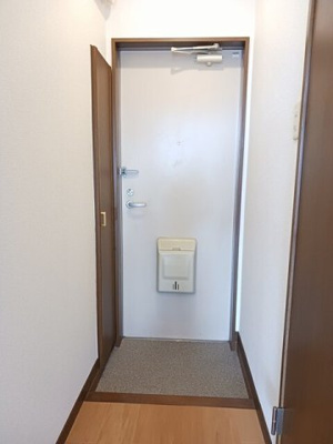 【玄関】 | ビューステージ | シンプルで使いやすい玄関です