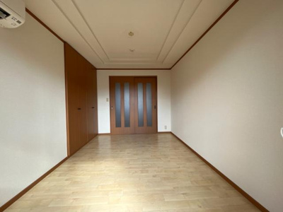 【居間・リビング】 | Ｖｉｖａｔ中野 | 東洋室