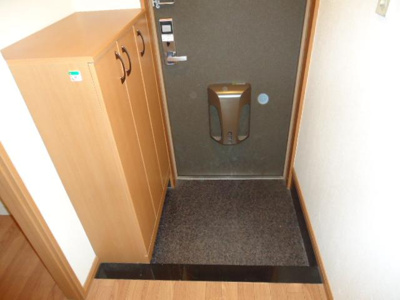 【玄関】 | 池之内ヒルズＡＮＮＥＸ | 玄関
