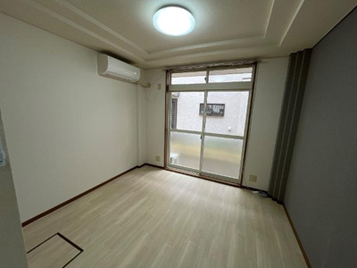 【内装】 | アドバンス | 洋室