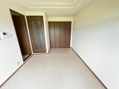 【内装】 | グランディール | 室内