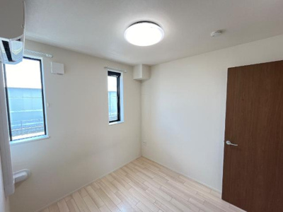 【内装】 | ウィステリアⅢ | 洋室