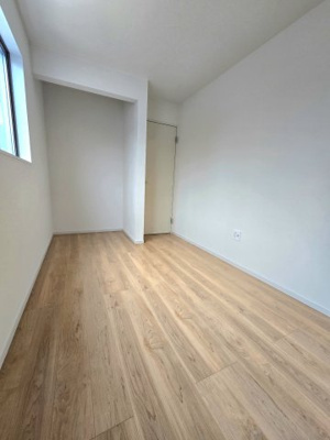 【洋室】 | 山崎一戸建て | 使い勝手のいい洋室です